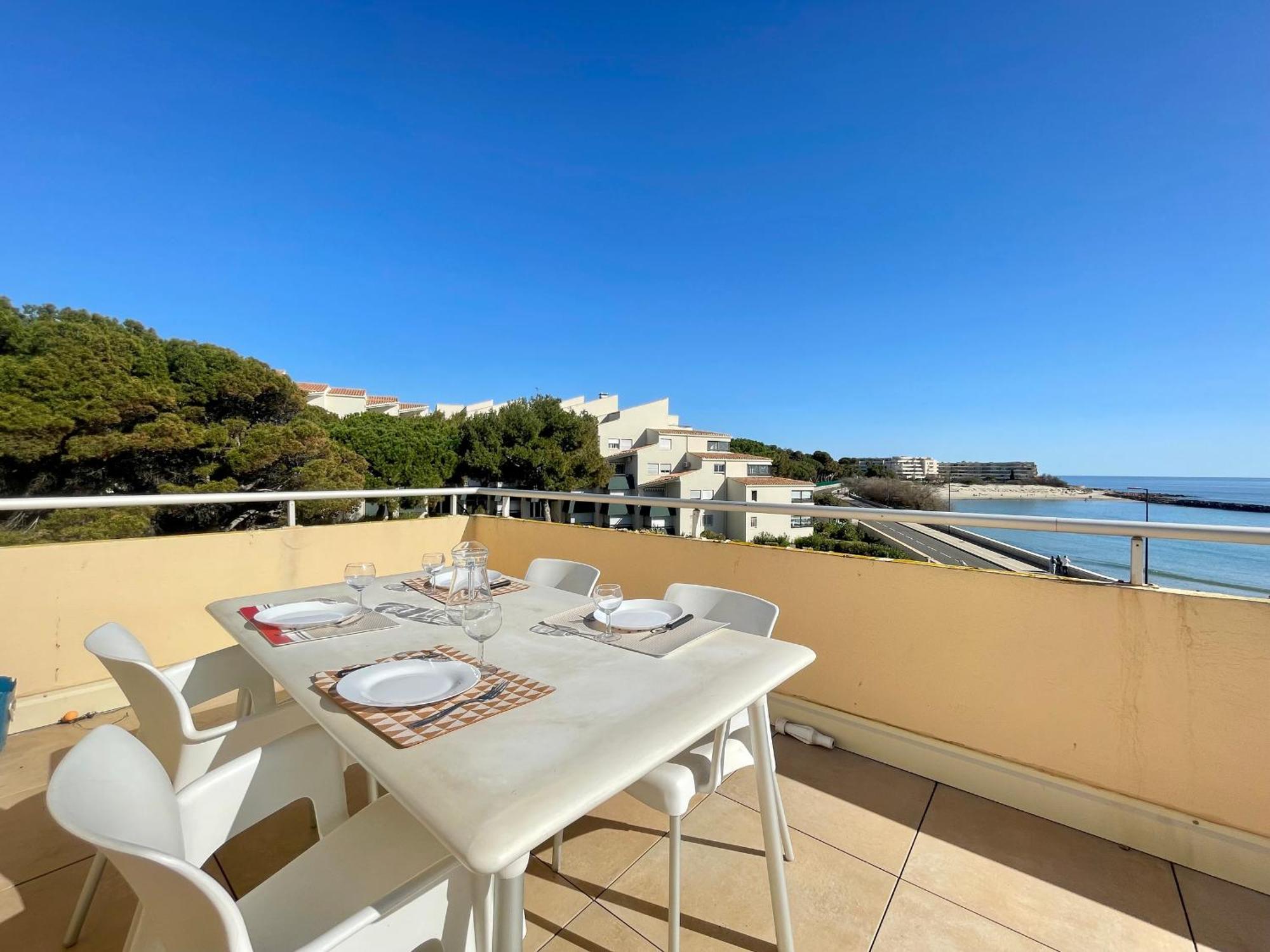 Appartement 2 Pieces Avec Terrasse 25M² Et Parking A 50M De La Plage - Fr-1-338-114 塞特港 外观 照片